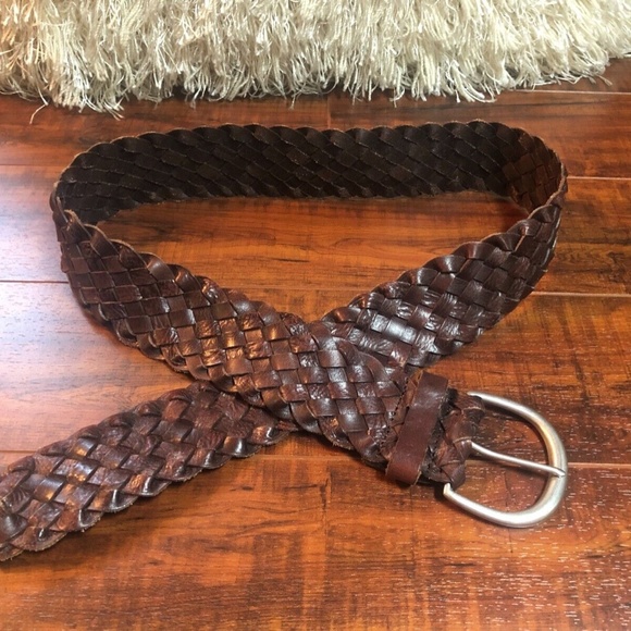 VINTAGE 90s M/L BoHo Hippie Brown Woven Leather Floral Filagree Buckle Belt - Picture 4 of 5